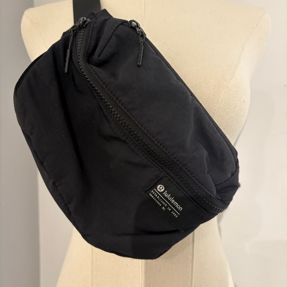 Lululemon Belt Bag